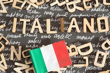Cours collectifs Italien autonome annuel – 60 heures – Niveau C1